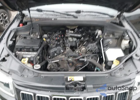 2015 Jeep Grand Cherokee Laredo из США, поврежденный, VIN 1C4RJFAG6FC649991